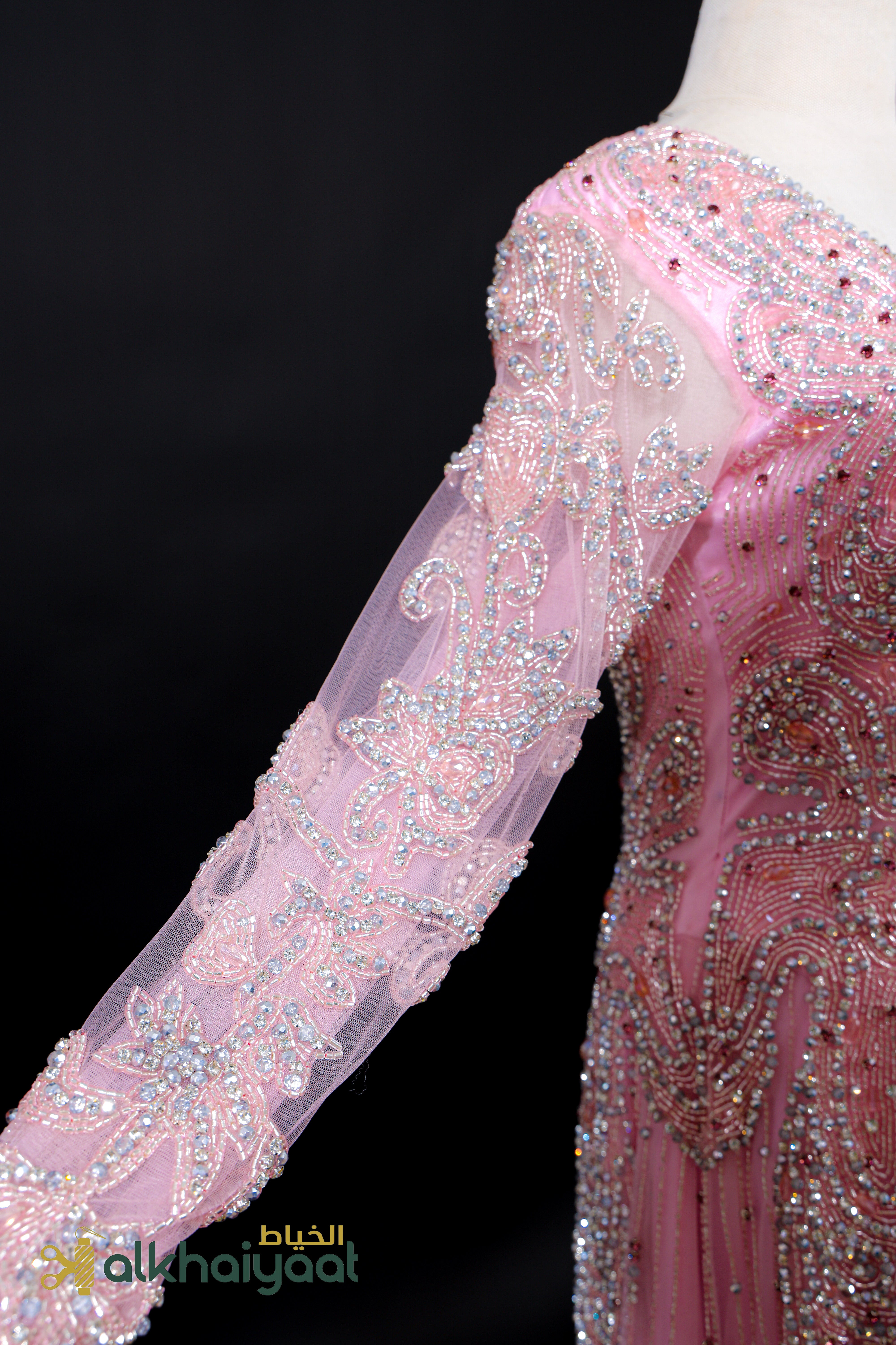 Noura – Blush & Stardust